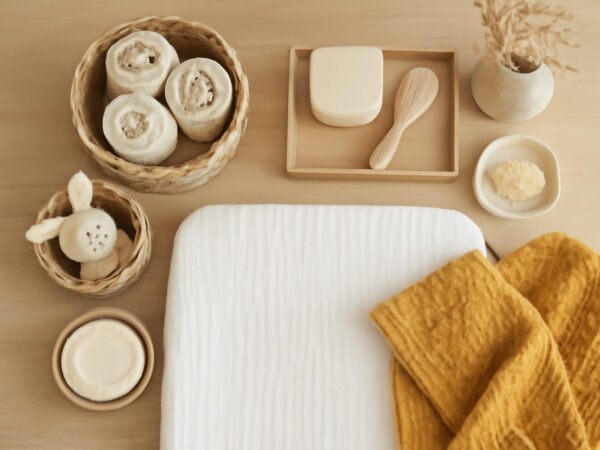 Wickeltisch organisieren: 15 Tipps für mehr Übersicht